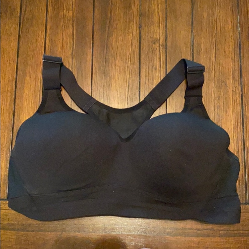 Black Victoria Secret sports bra